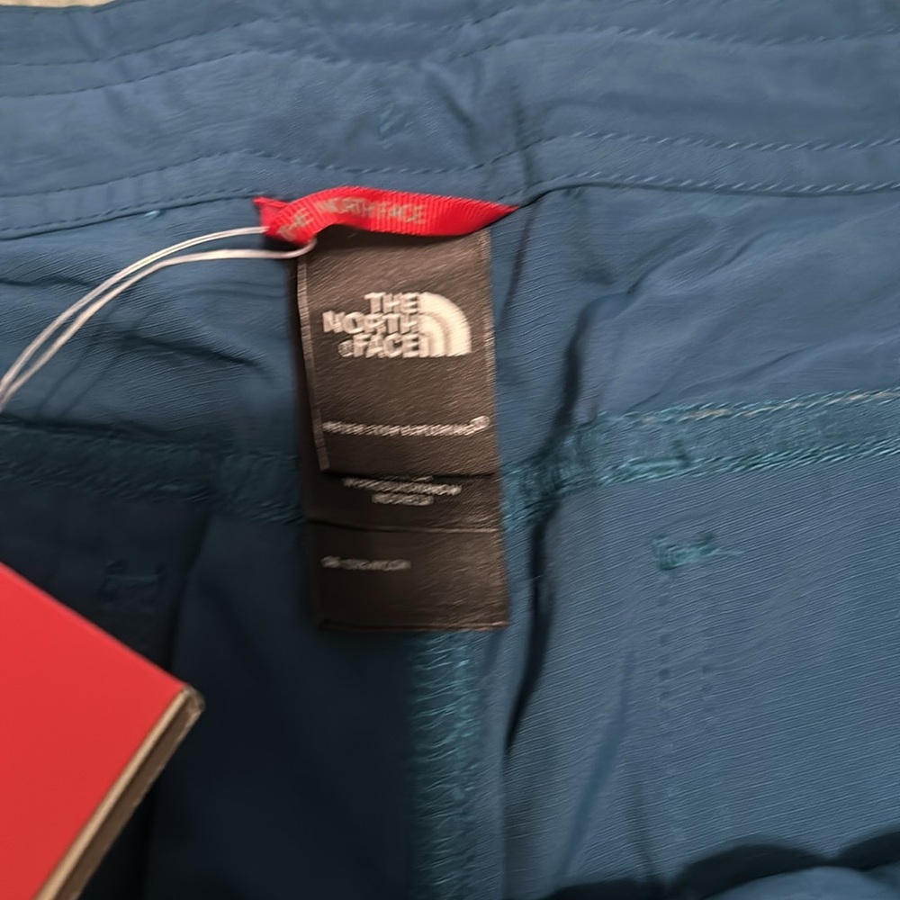 North Face NWT Hiking Pants - Picture 3 of 5